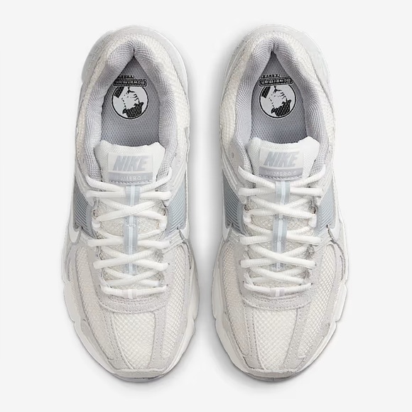 Nike Zoom Vomero 5 - Picture 1 of 3